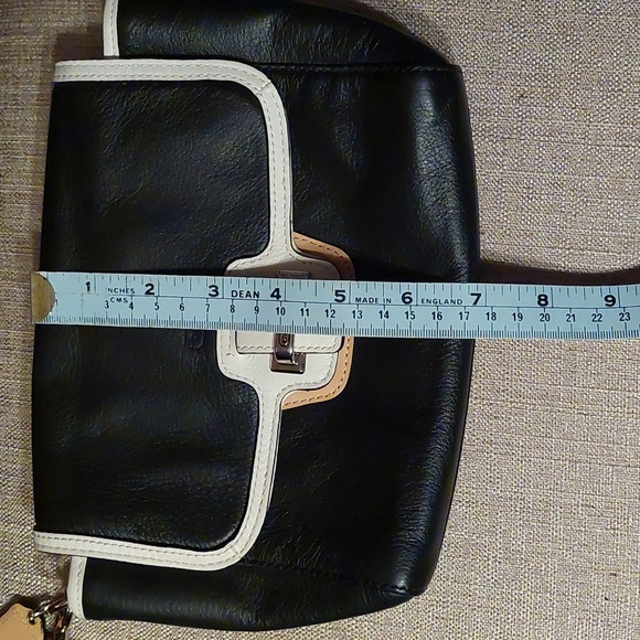 Coach Wristlet Clutch Black White - Picture 9 of 9